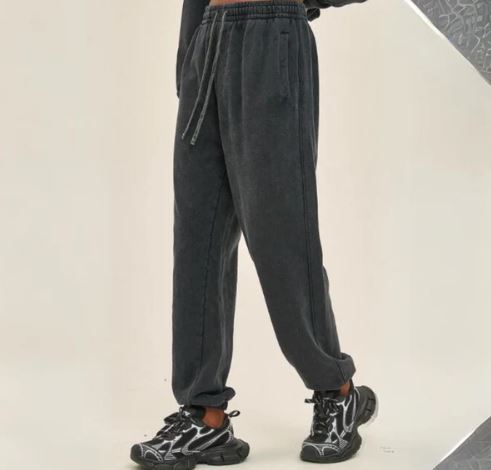 Noa: Moderne Jogginghose