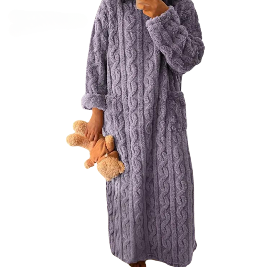 Damen-Loungekleid in Kabelstrick