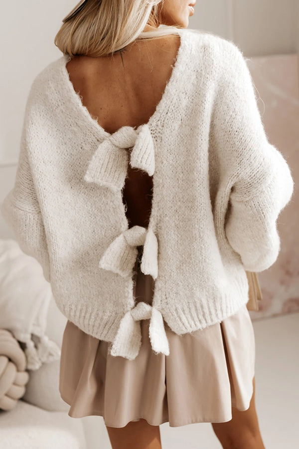 Krohn-e | Strickpullover mit offenem Rücken und Schleife