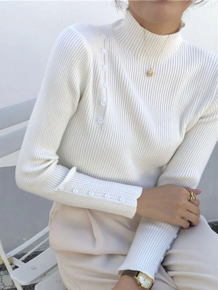 Krohn-e | Eleganter Pullover mit Zierknöpfen und Stehkragen