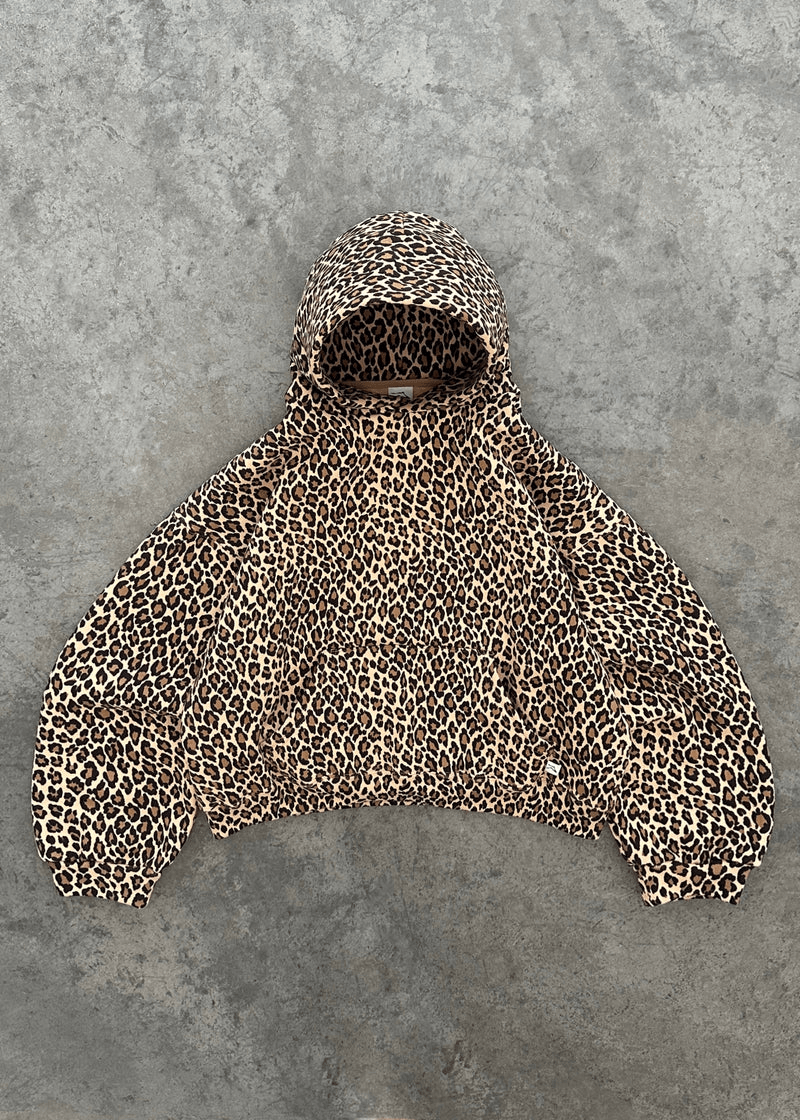 Krohn-e | Kapuzenpullover mit Leopardenmuster für einen lässig-schicken Look