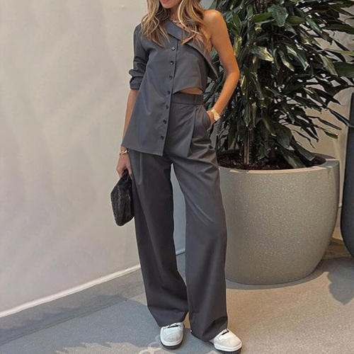 Avelena Schulteranzug: Eleganter Stil für alle Anlässe