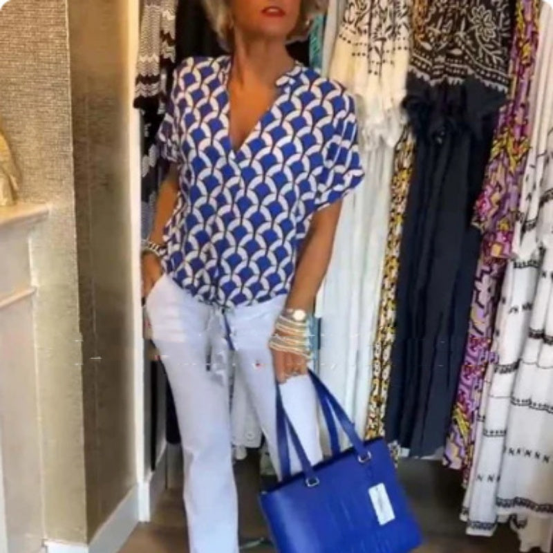 Schicke Damenbluse mit sommerlichem Druck von Fudus