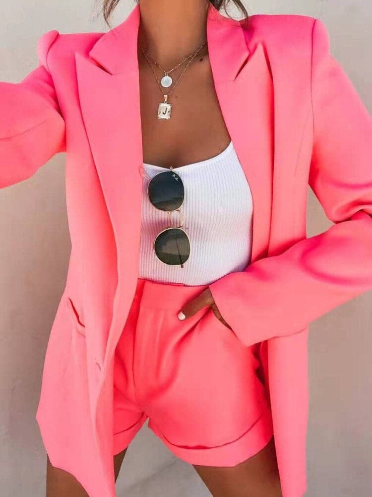 Elegantes Hosenblazer-Set in attraktiven Farben