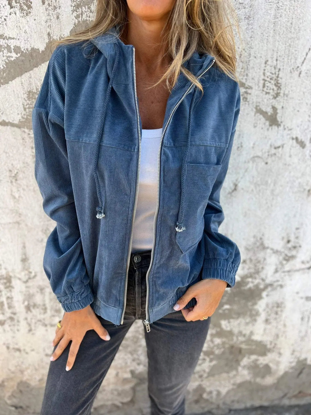 Krohn-e | Corduroy-Jacke mit Kapuze