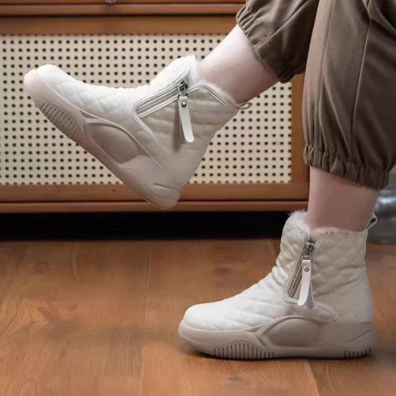 Bootsy: Warme, ergonomische Stiefel