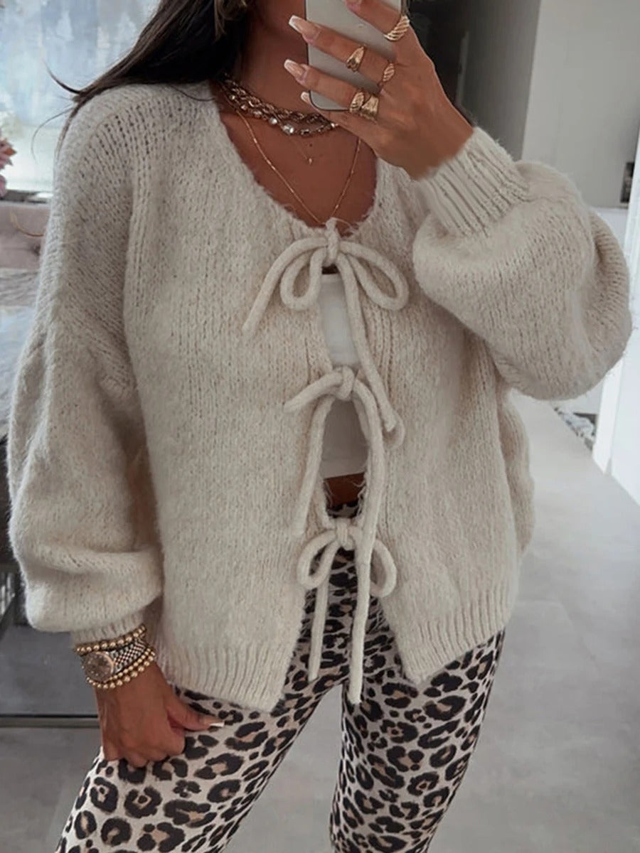 Krohn-e | Strickcardigan mit Schleifen Weich und Warm Trendy Look