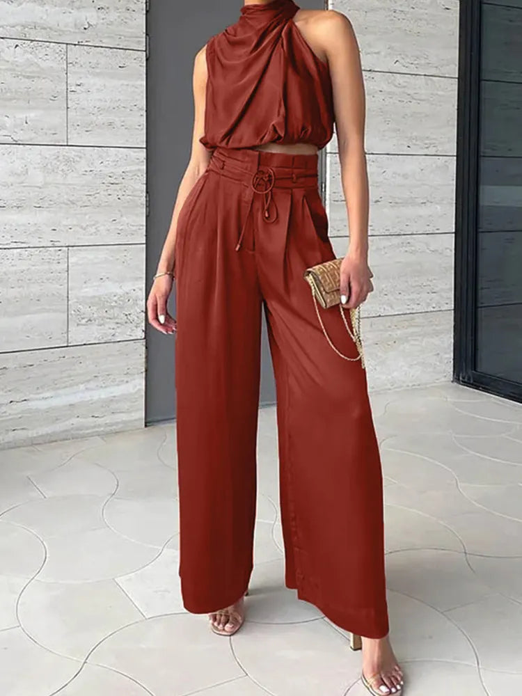 Damen-Modekostüm mit Bluse und weiten Hosen