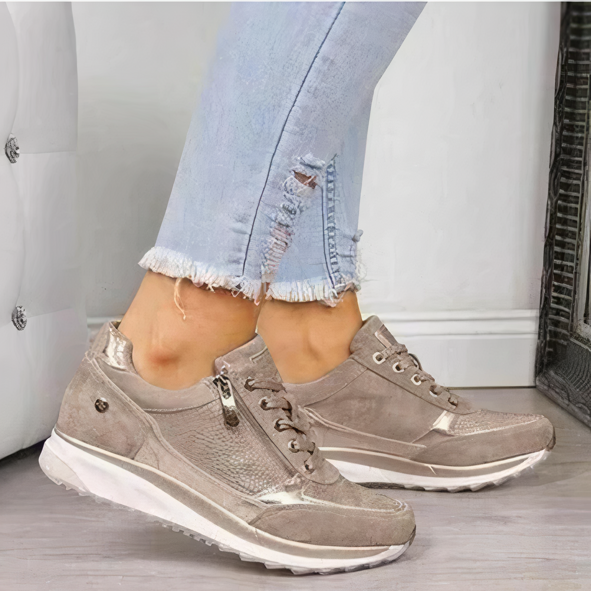 Sneaker Cornelia: Damen-Schnürschuhe mit Reißverschluss – leicht und bequem