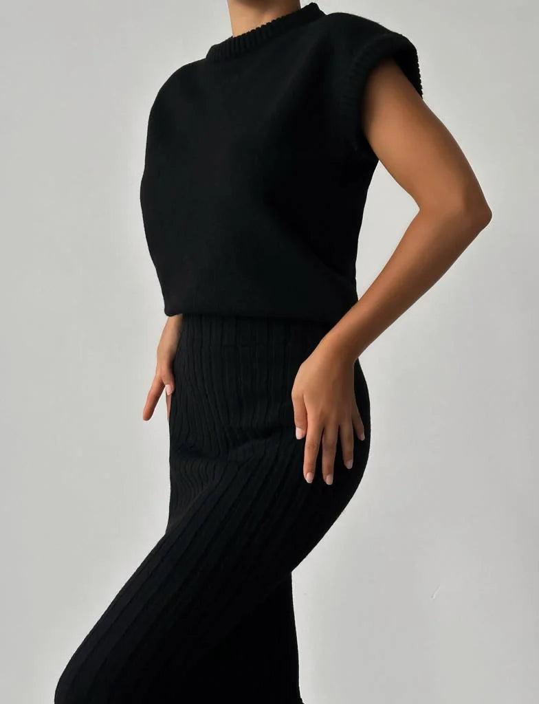 Elegant Sleeveless Set