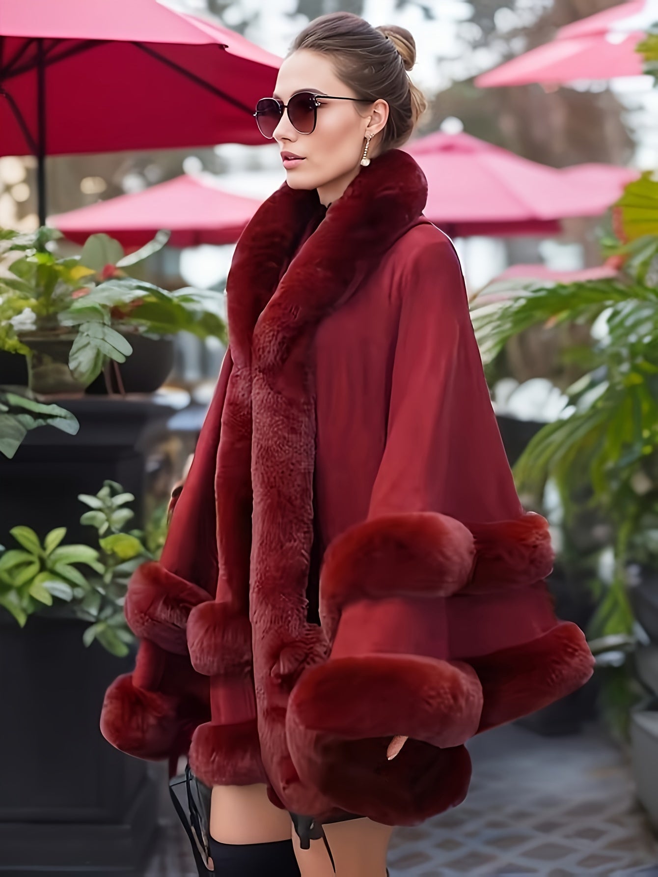Krohn-e | Oversized Furry Cape Jacke für Frauen