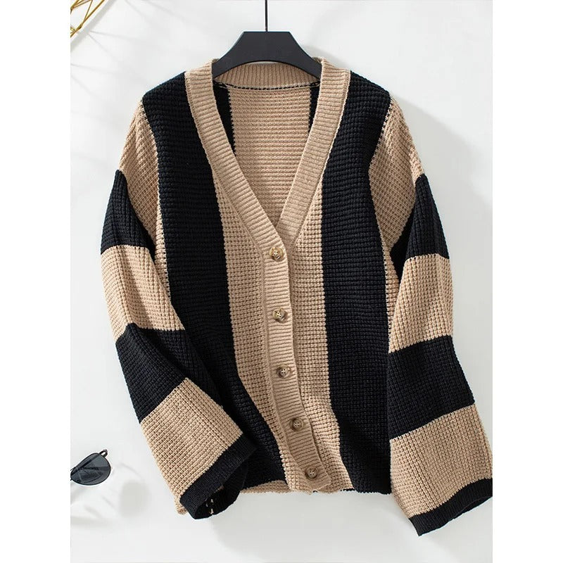 Krohn-e | Gestreifter Oversized-Strickcardigan
