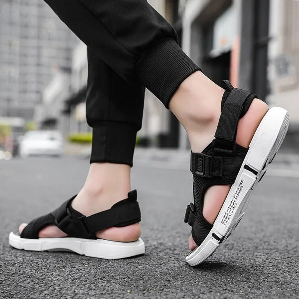 Robuste Herren-Outdoor-Sandalen: Abenteuer und Komfort vereint