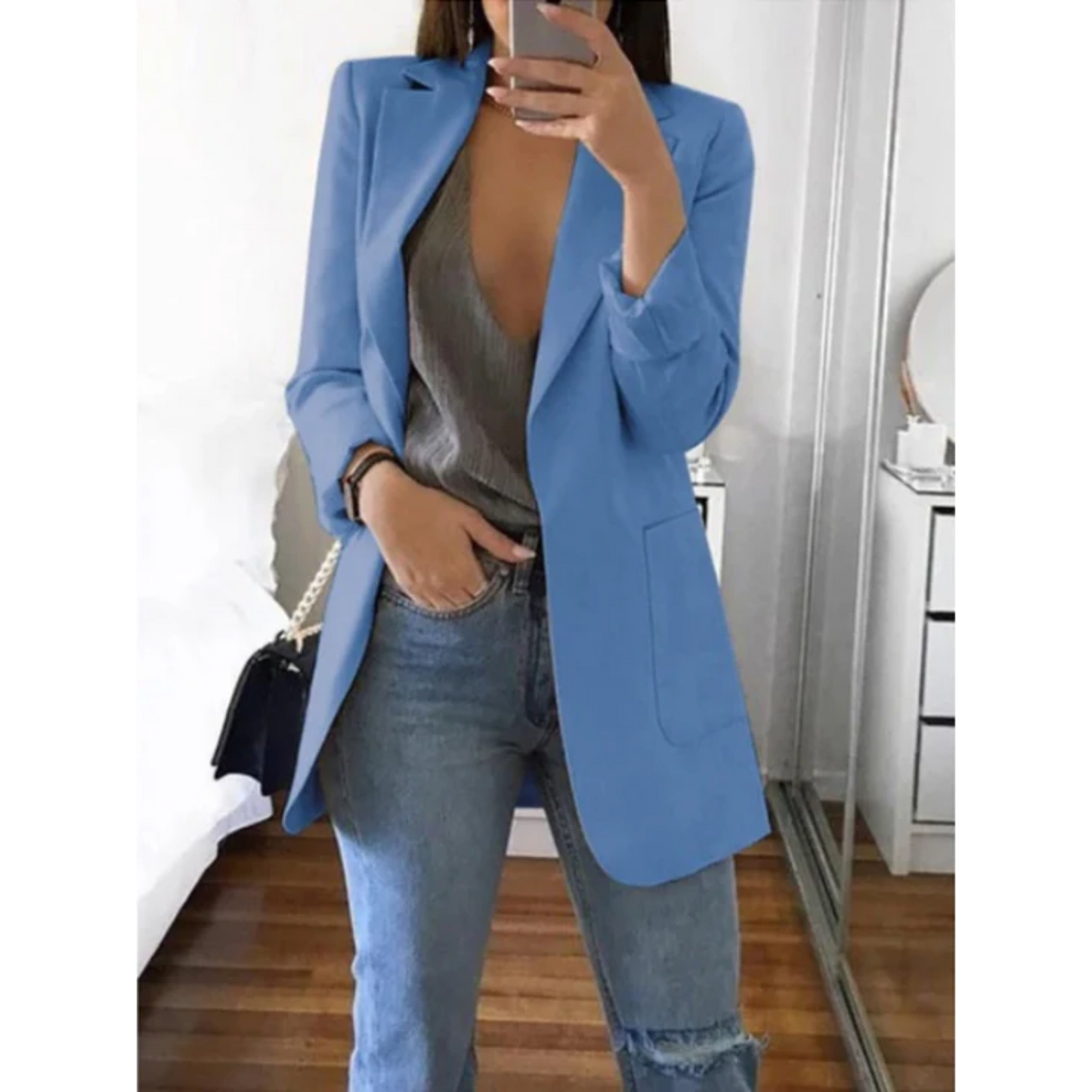 Avelena Modern & Stylish Fit Blazer