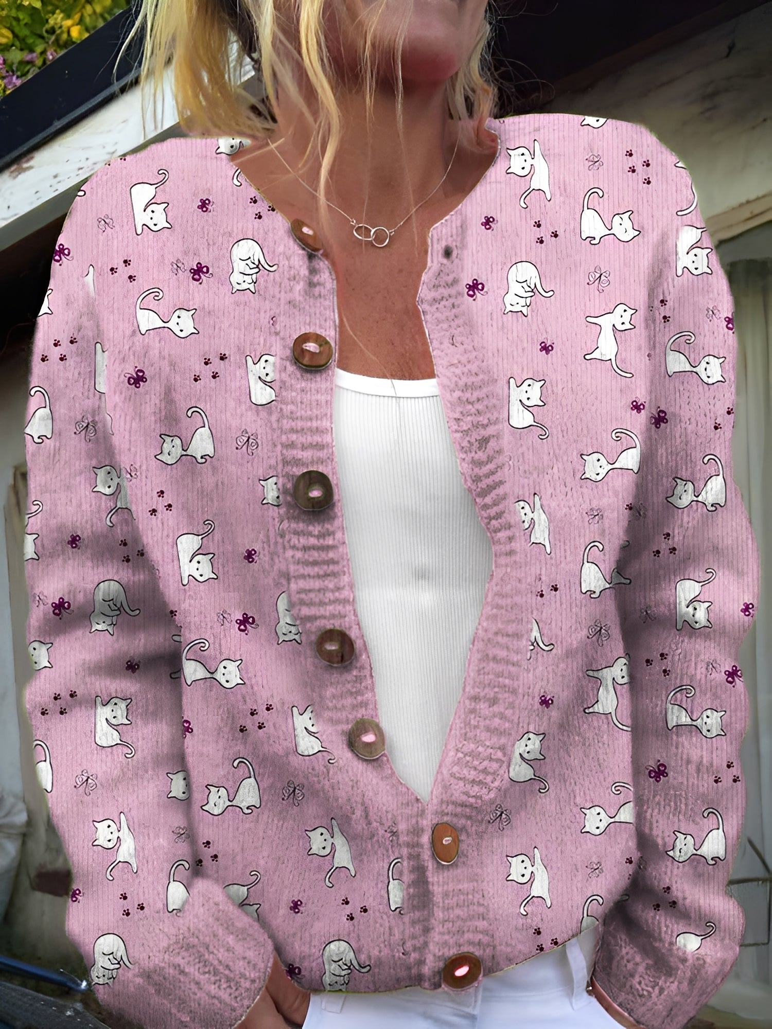Krohn-e | Stilvolle Strickjacke mit Blumenmuster für Frauen