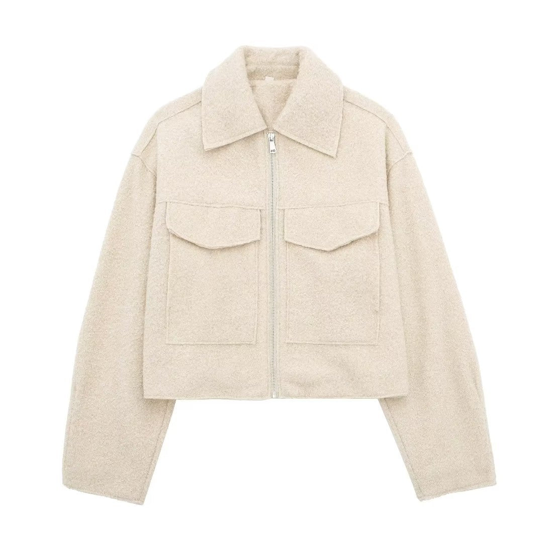 Krohn-e | Kurze Wolljacke Scharfer Kragen Strukturiert und Warm