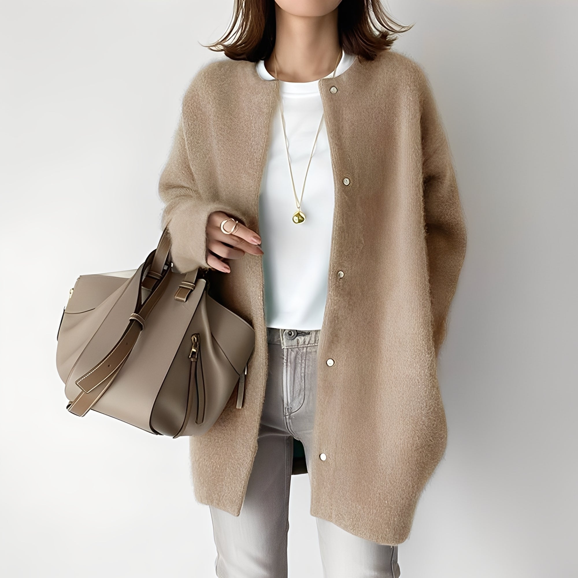 Krohn-e | Stylischer, locker sitzender Cardigan für Frauen