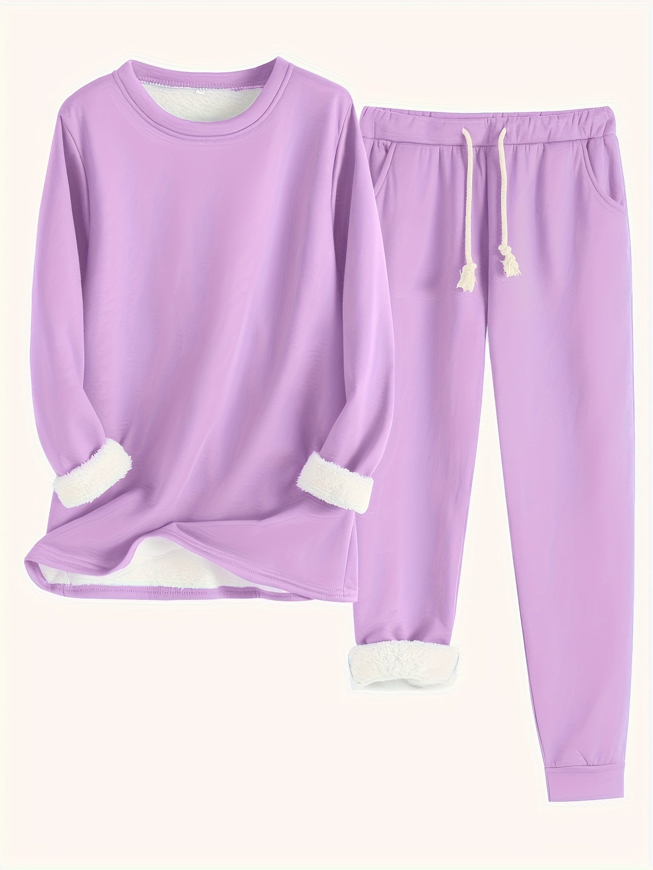 Kuscheliges Damen-Outfit mit Fleece-Innenfutter