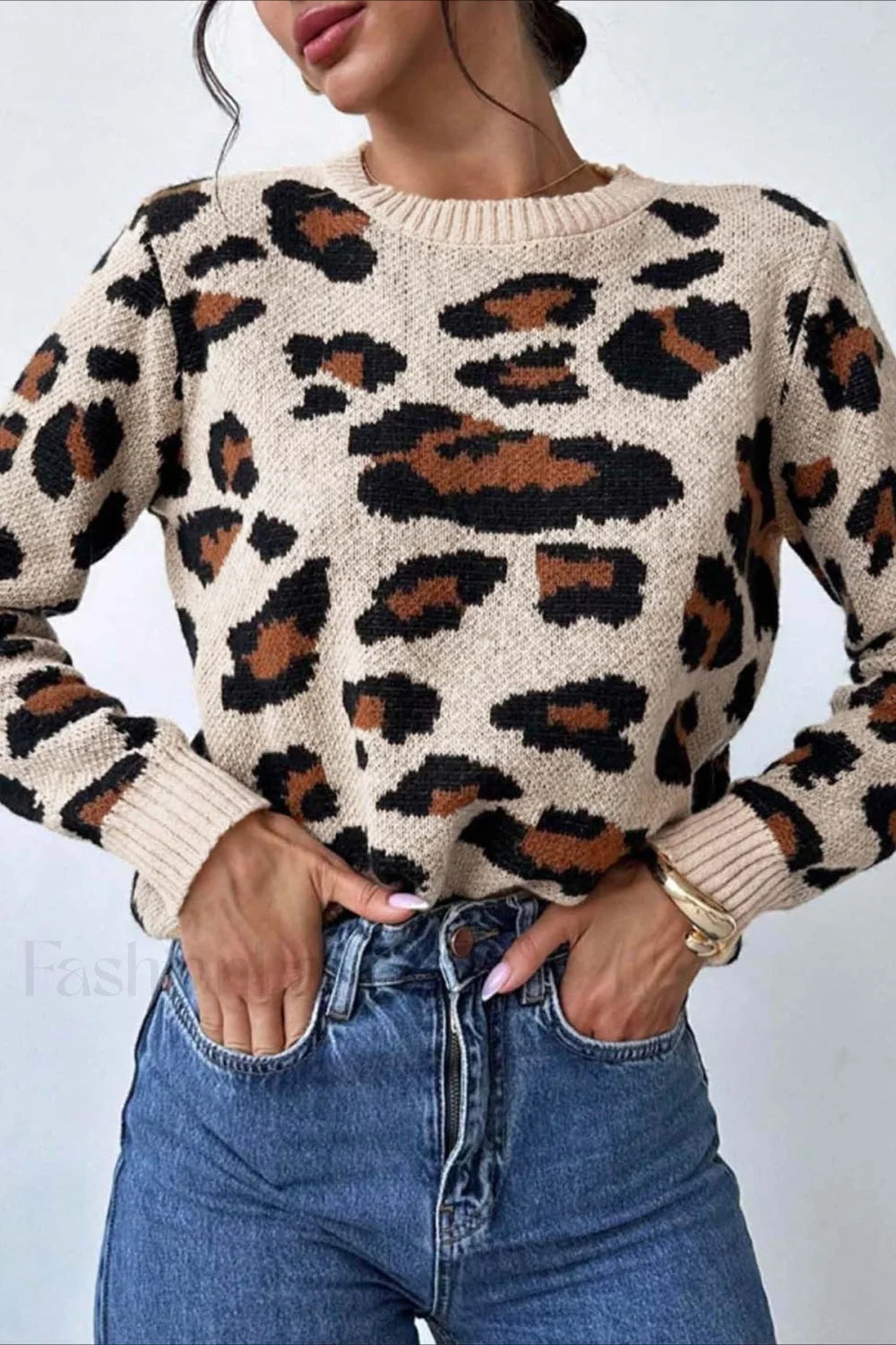 Krohn-e | Pullover mit Farbfeld und Leopardenmuster und Rundhalsausschnitt
