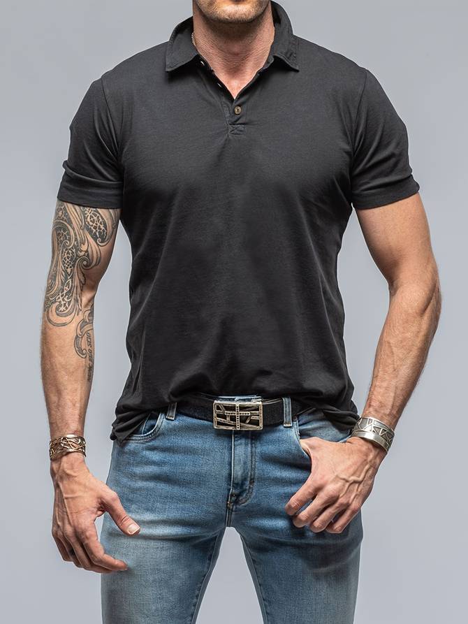 Elegantes Herren Polohemd, modern und schick