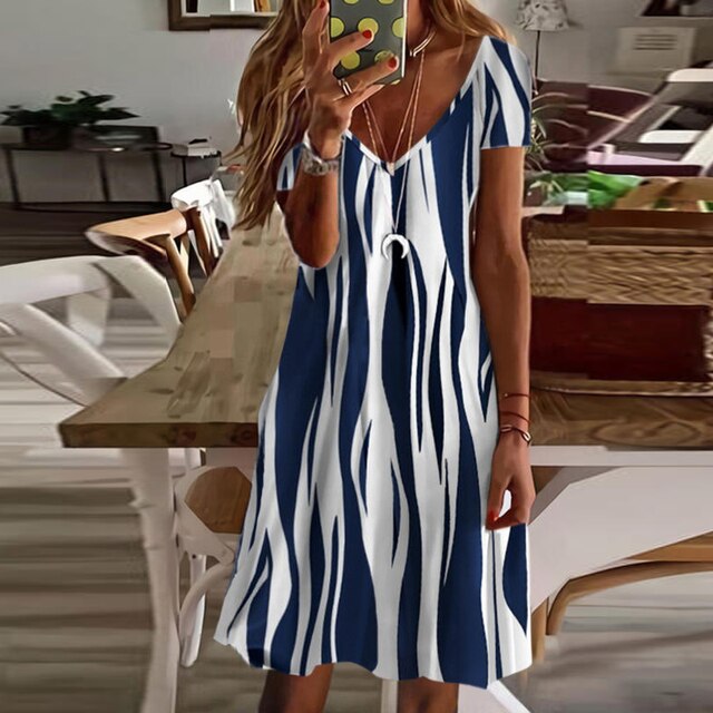 Elegantes Sommerkleid von Riva Lefèvre®