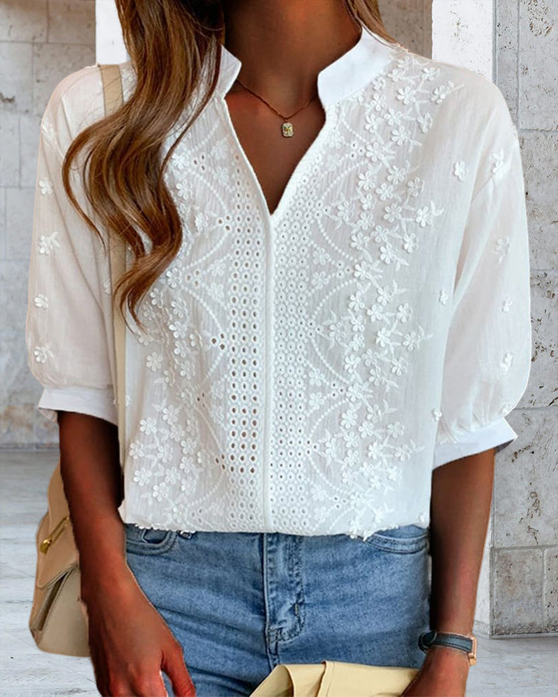 Krohn-e | Bestickte V-Ausschnitt Bluse