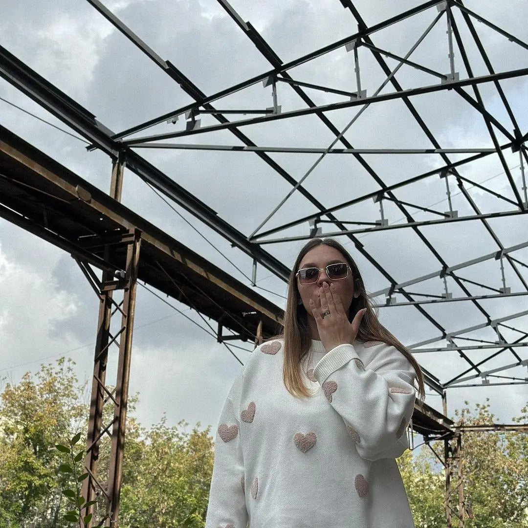 Oversized Fudus Sweatshirt: My Love Embroidered Heart