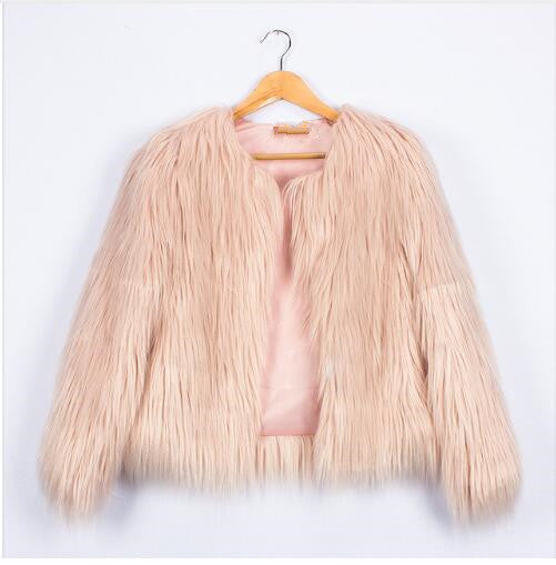 Damen Flauschige Kunstfelljacke mit voluminösem Schnitt und elegantem Kragen Krohn-e