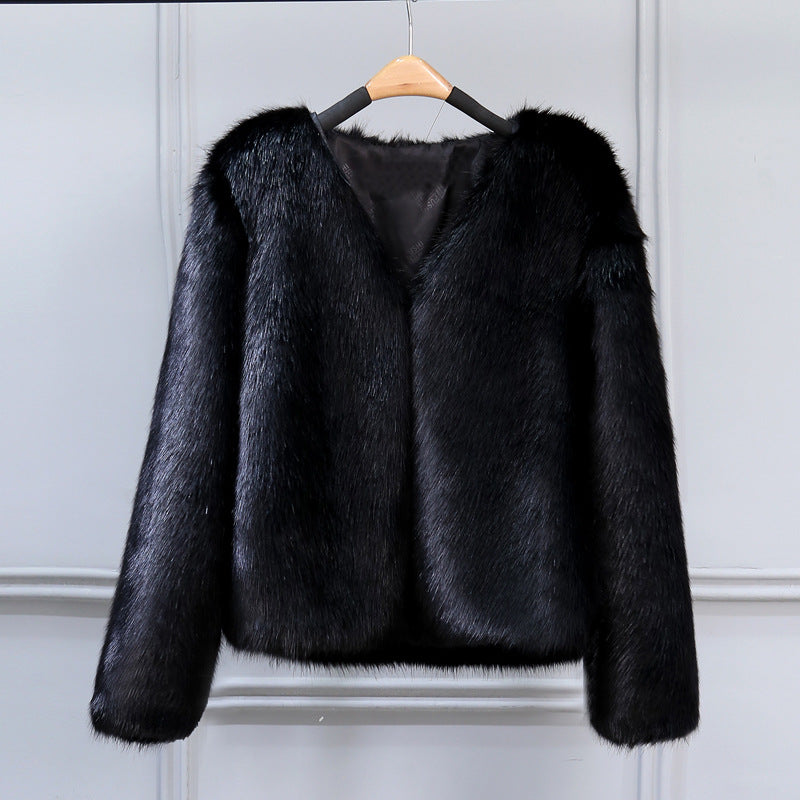 Damen Elegante Kunstfelljacke mit V-Ausschnitt und weichem Innenfutter Krohn-e
