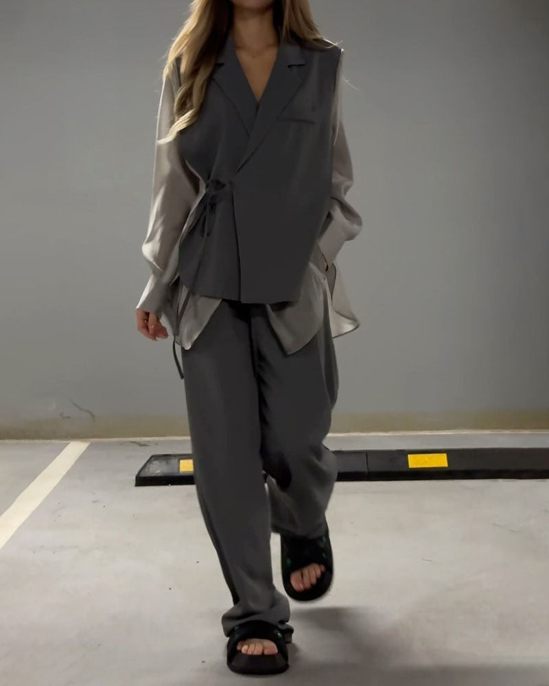 Lura: Ein eleganter Hosenanzug