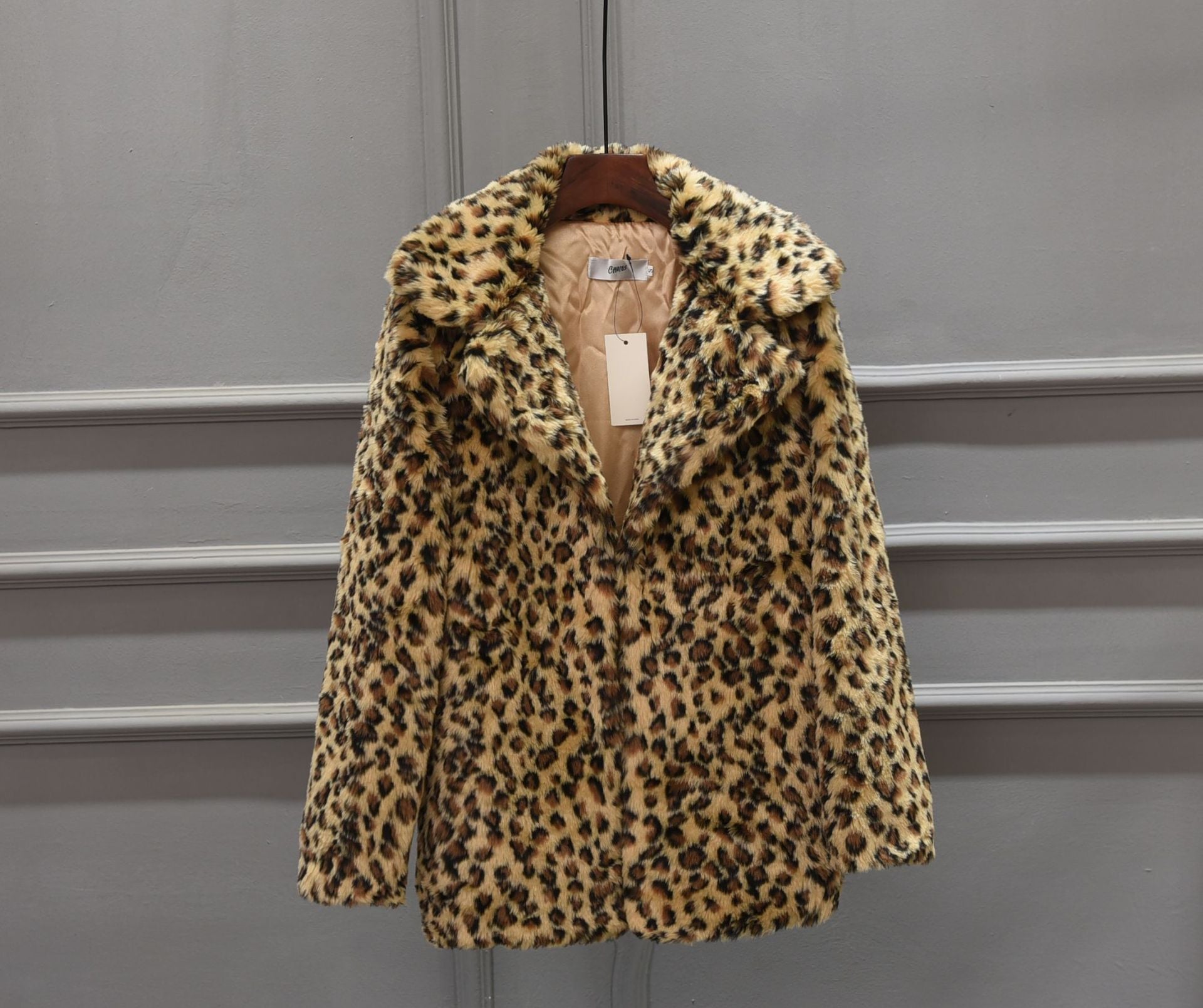 Damen Luxus Kunstpelzjacke im Leopardenmuster Krohn-e