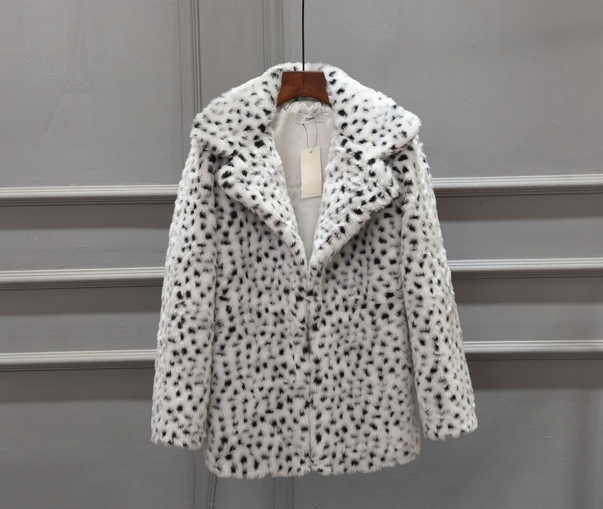 Damen Luxus Kunstpelzjacke im Leopardenmuster Krohn-e