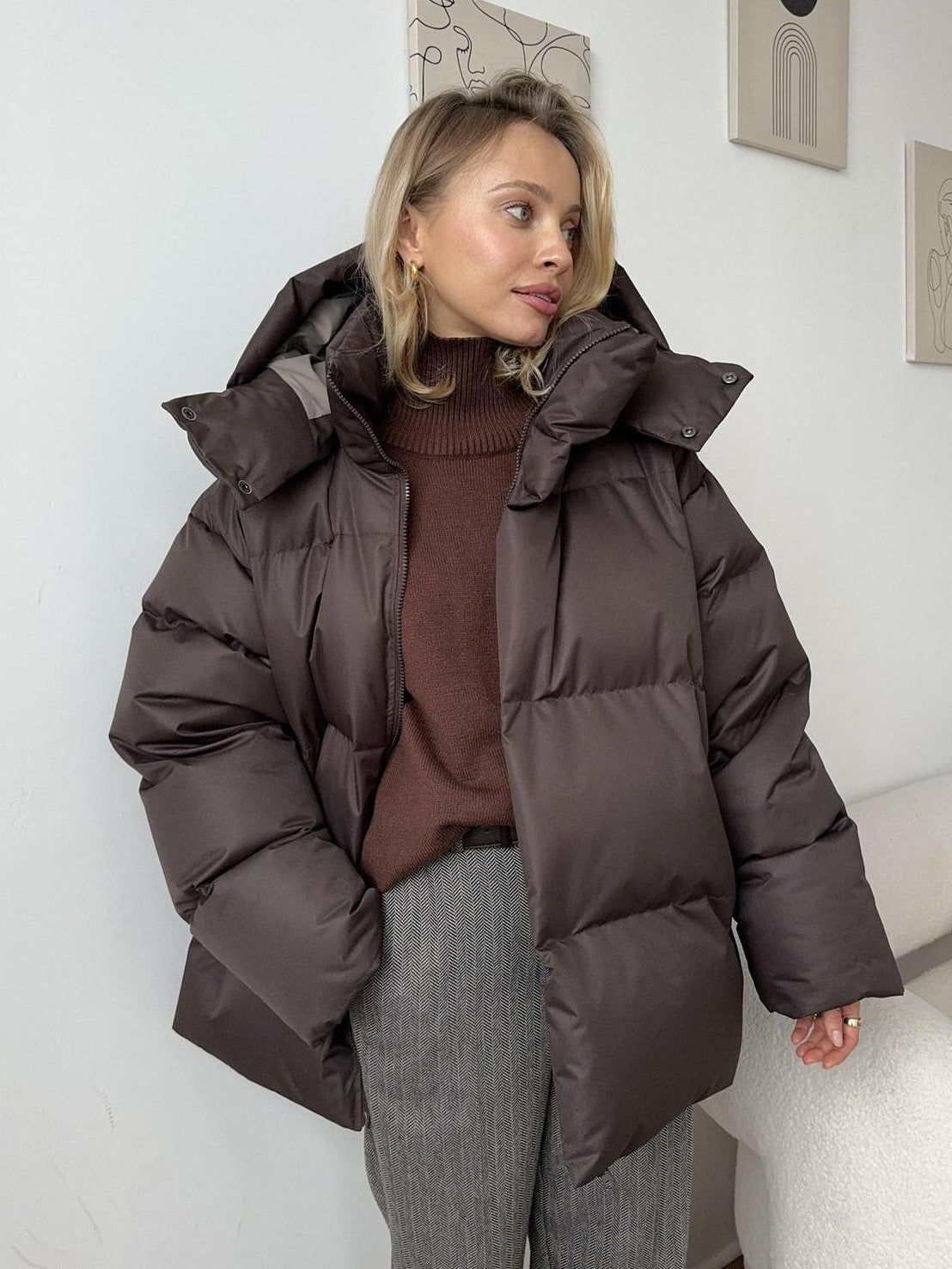 Krohn-e | Gepolsterte Kurzjacke mit Kapuze