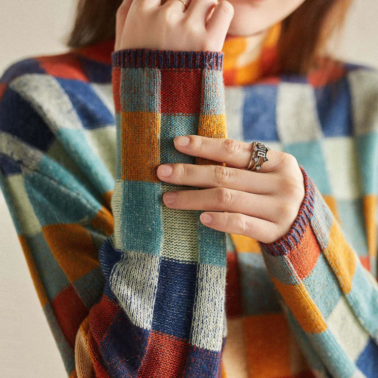 Krohn-e | Farbkasten-Karo-Pullover für den Alltagsstil