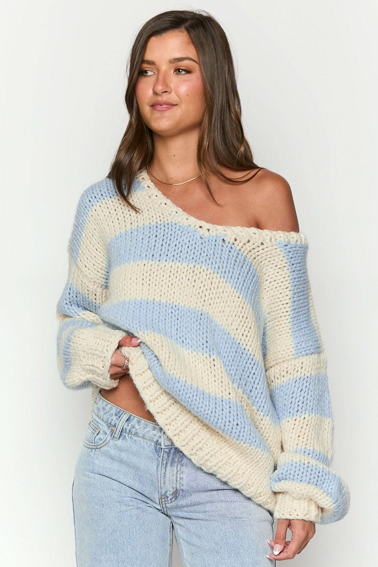 Krohn-e | Off-Shoulder gestreifter Strickpullover für den Herbst-Look