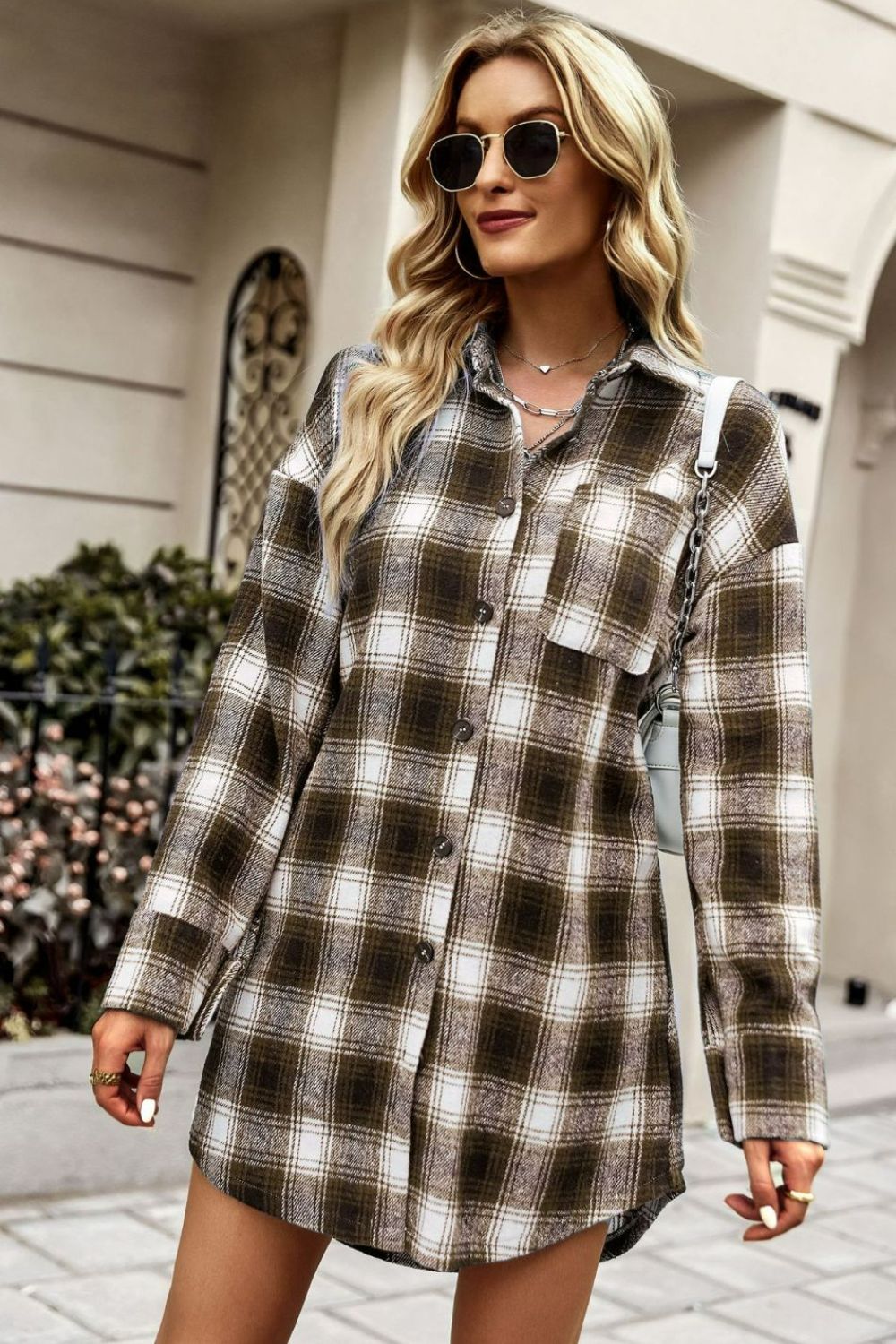 Krohn-e | Karierte Kurze Hemdjacke mit abgerundetem Saum
