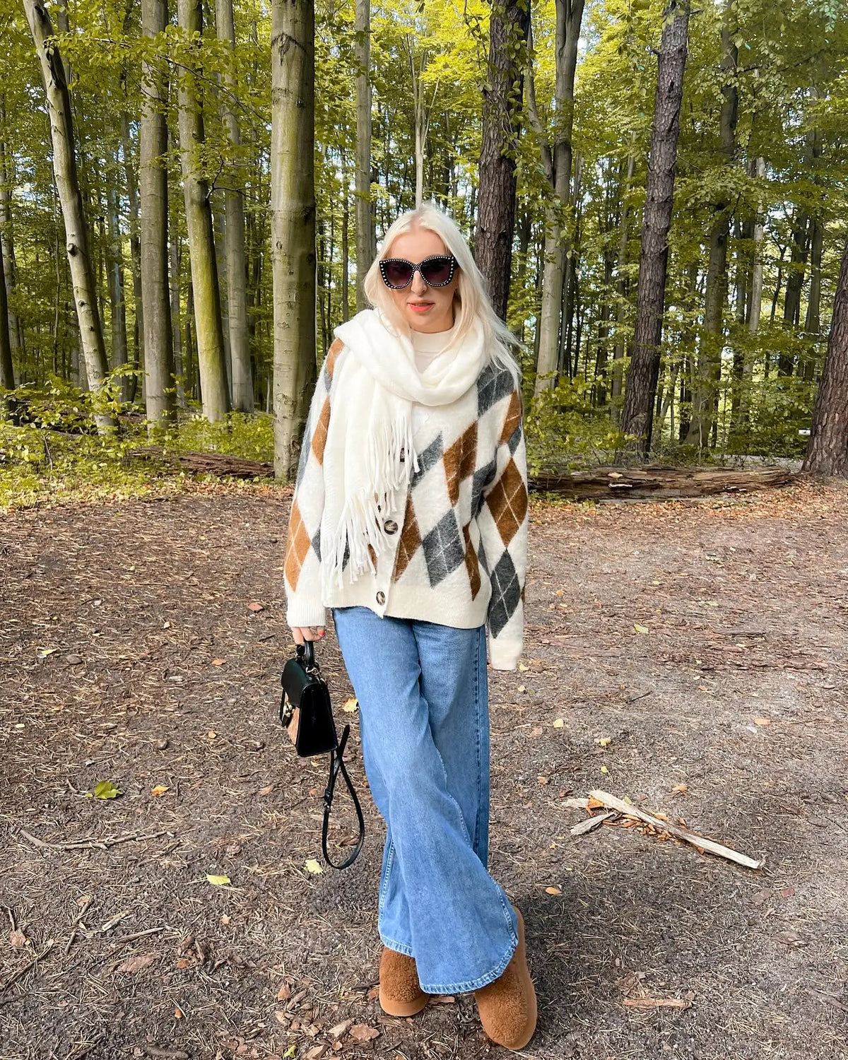 Krohn-e | Strickjacke Vielseitig & Stilvoll