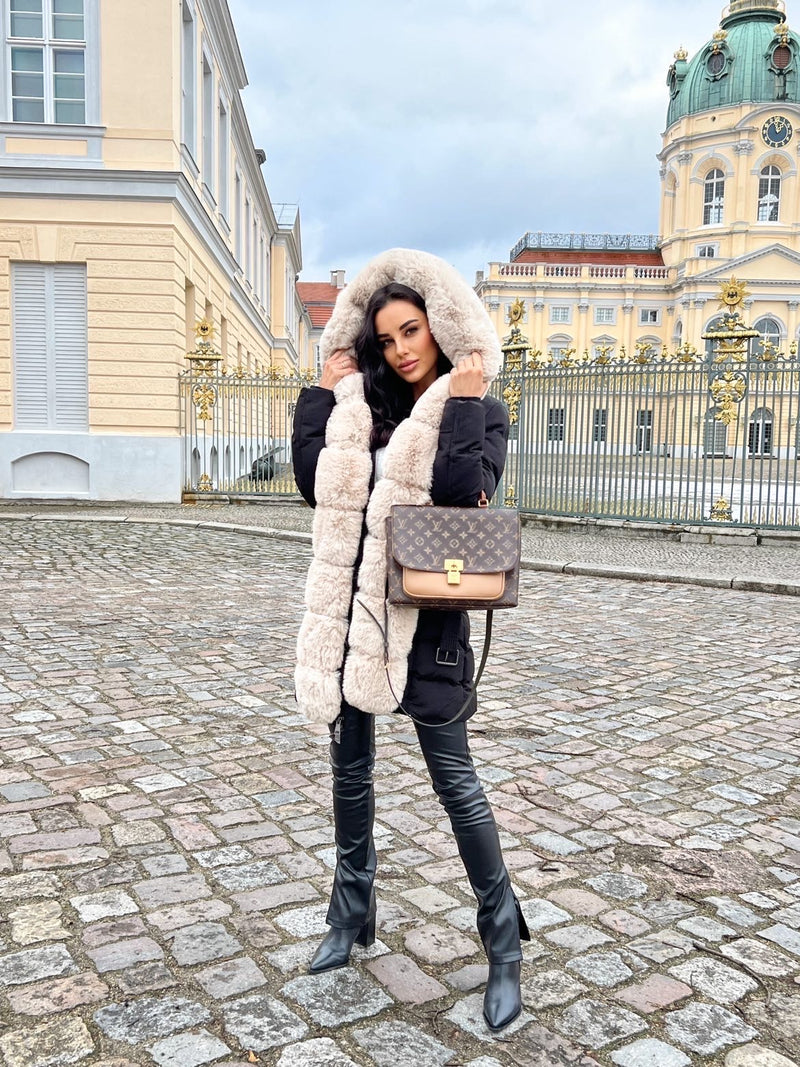 Krohn-e | Stylische Kapuzenjacke mit Gürtel