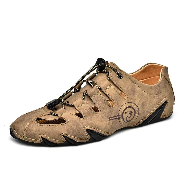 Sommerliche Herren-Slipper von UrbanEase, atmungsaktiv