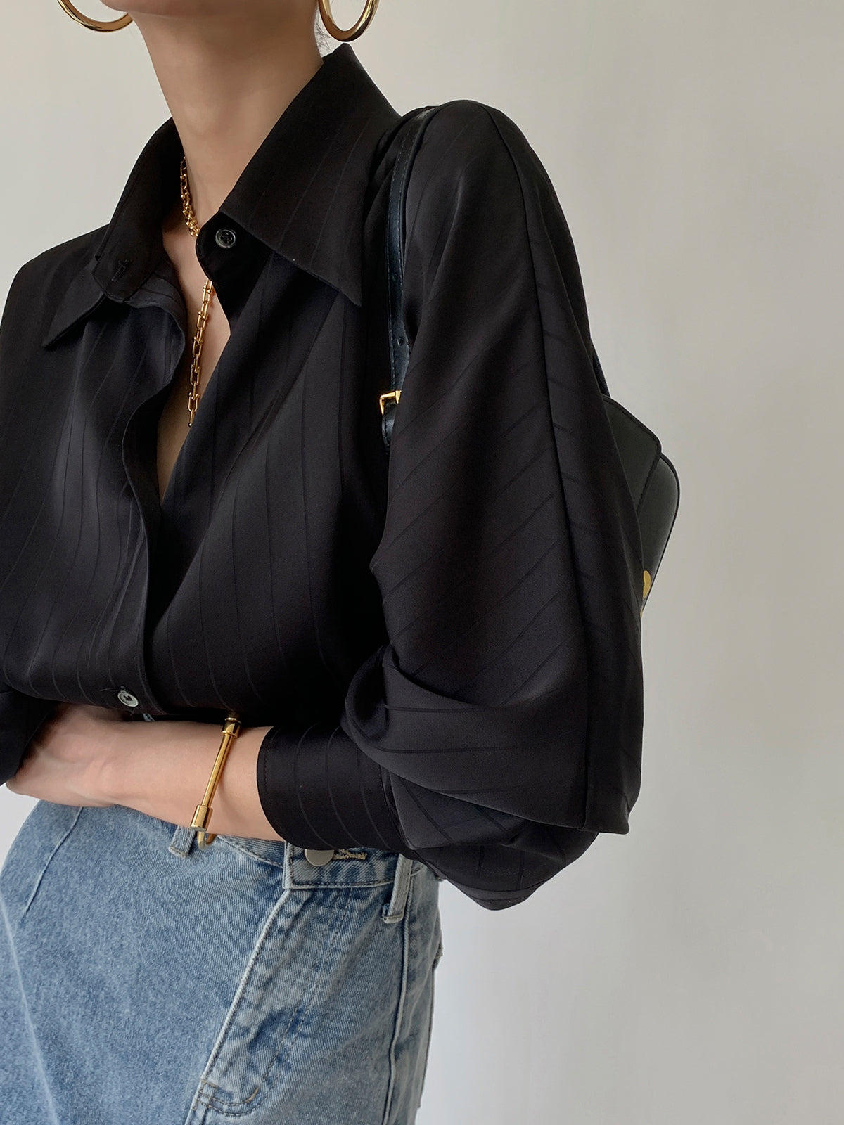 Krohn-e | Satin Hemd mit Ballonärmeln Elegant und Stilvoll Moderner Schnitt