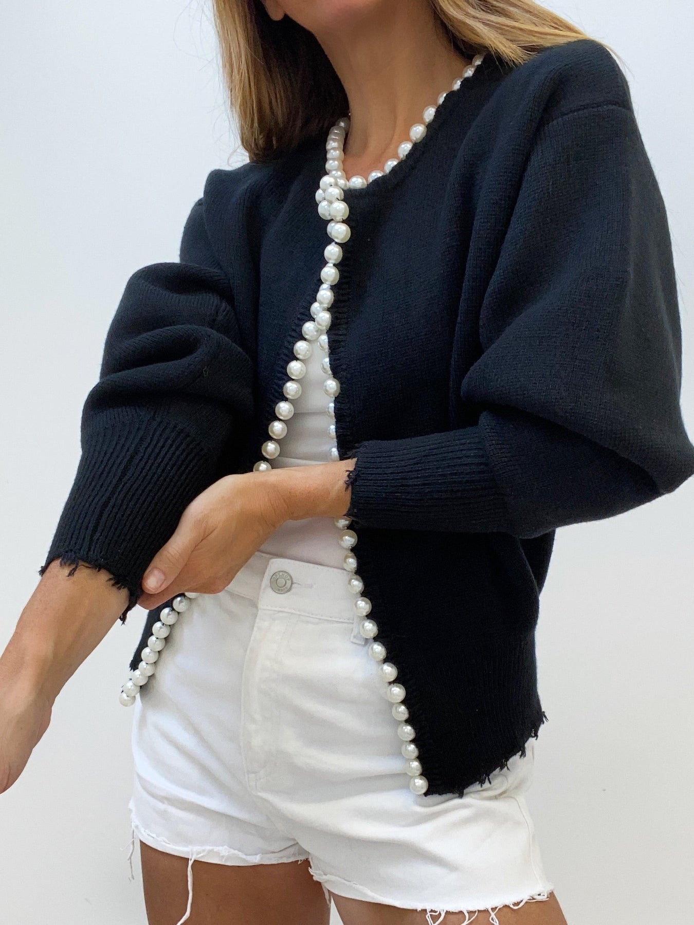 Krohn-e | Cardigan mit Perlendetails Baumwollmischung Elegant und Feminin