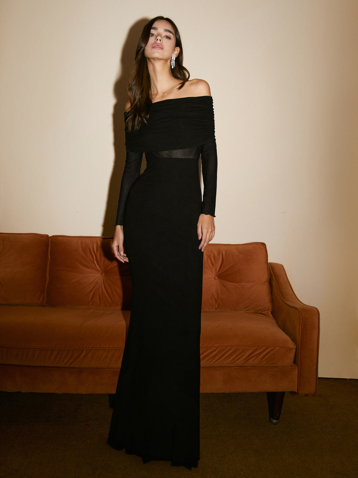 Fudus Damen Langarm-Maxikleid mit Off-Shoulder-Ausschnitt und Mesh-Einsatz