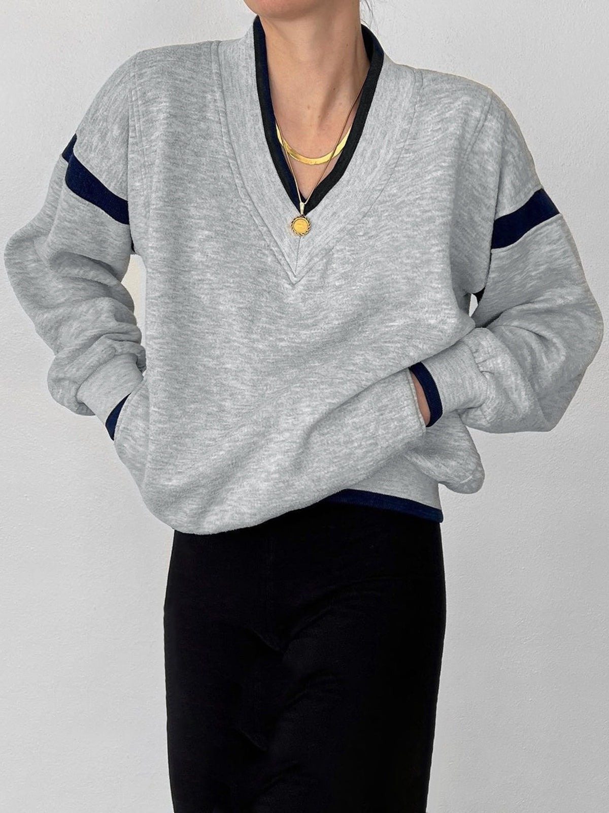 Überdimensioniertes Fudus Sweatshirt mit Kontrastbesatz