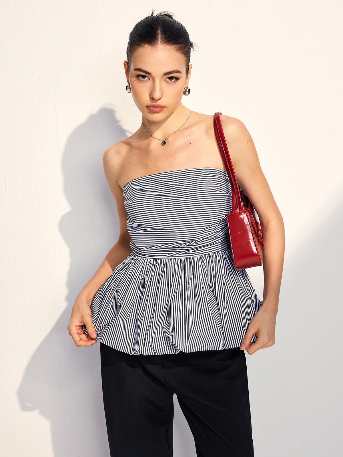 Fudus gestreiftes Neckholder-Röhren-Oberteil ohne Träger