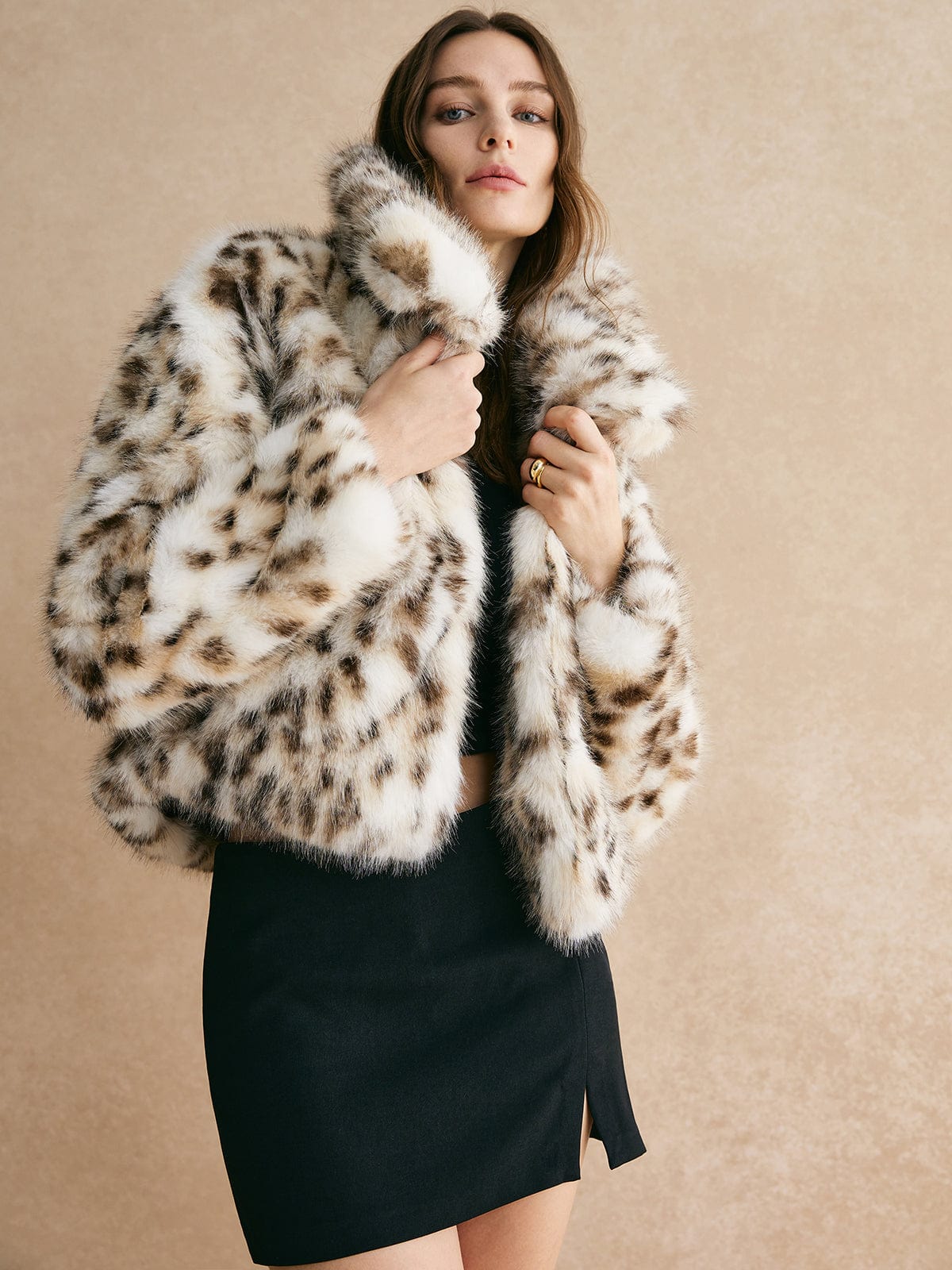 Krohn-e | Kunstfelljacke mit Leopardenmuster Ein Echter Hingucker