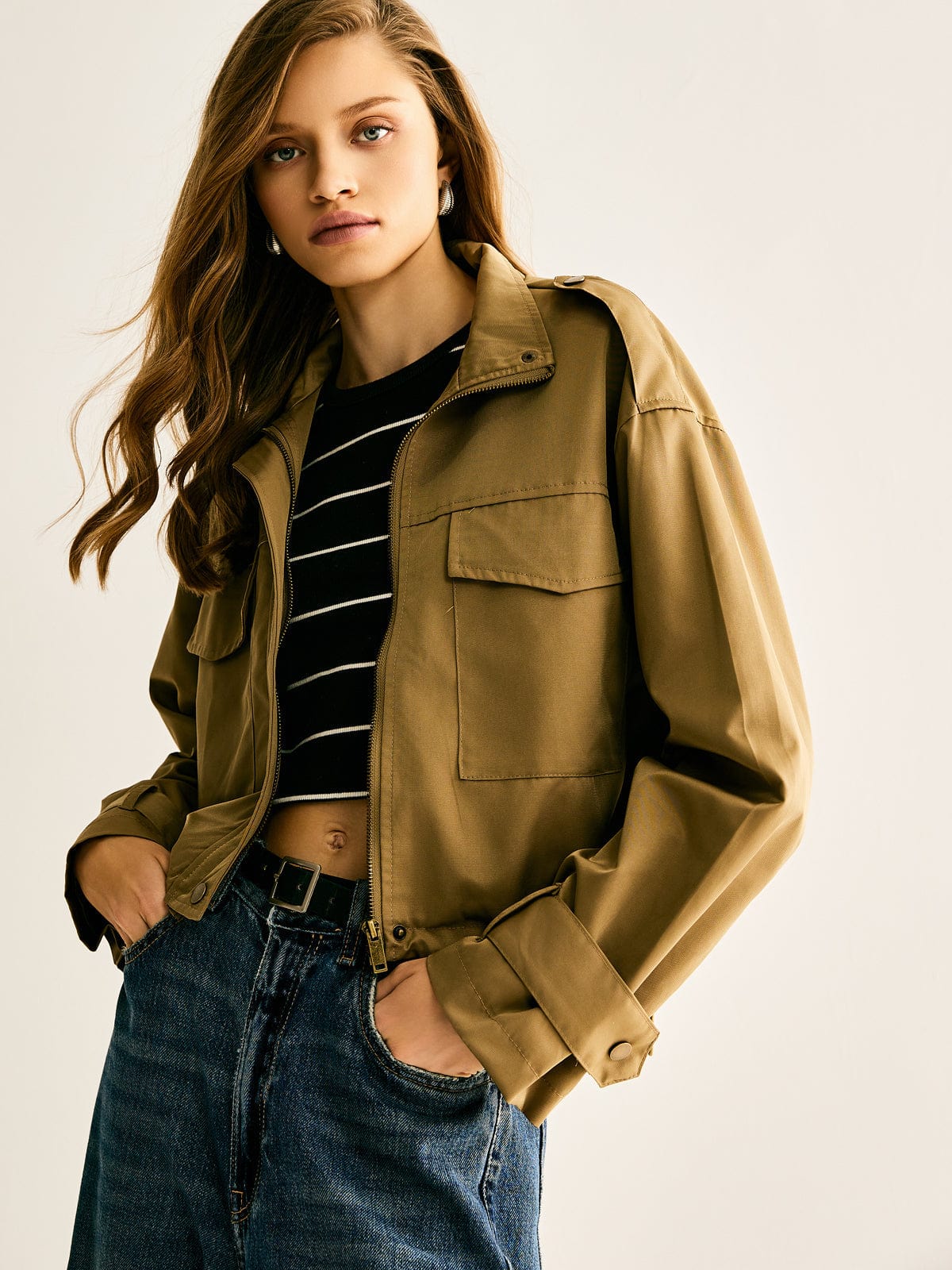 Krohn-e | Cropped Utility Jacke Lässig, Modern & Vielseitig