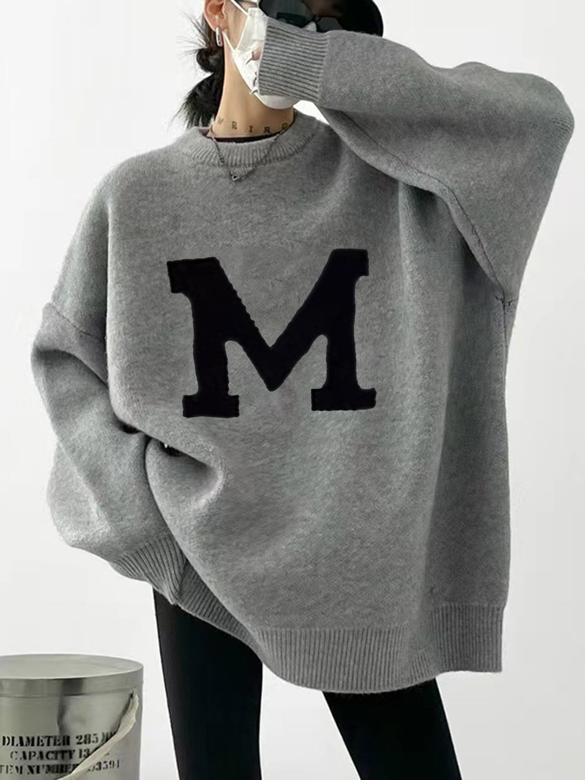 Lockerer Pullover mit Buchstabenprint von Fudus