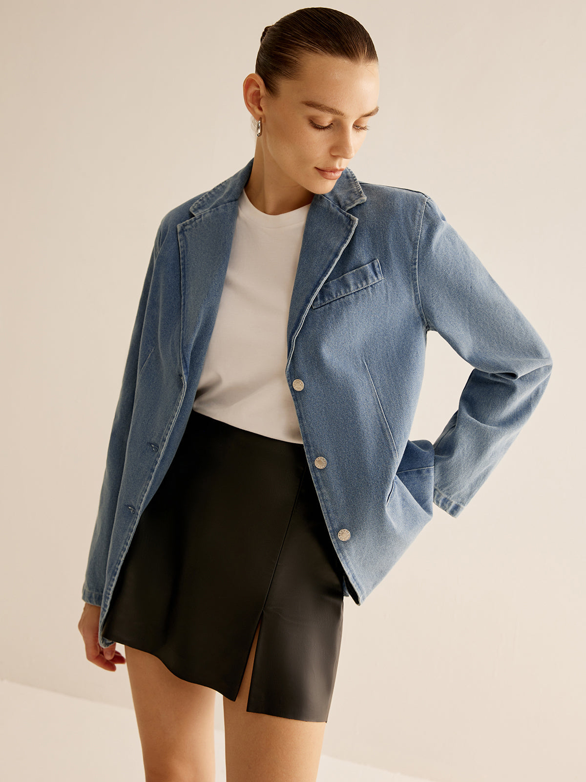 Krohn-e | Denimjacke mit Knopfverschluss Klassischer Schnitt Lässig und Vielseitig