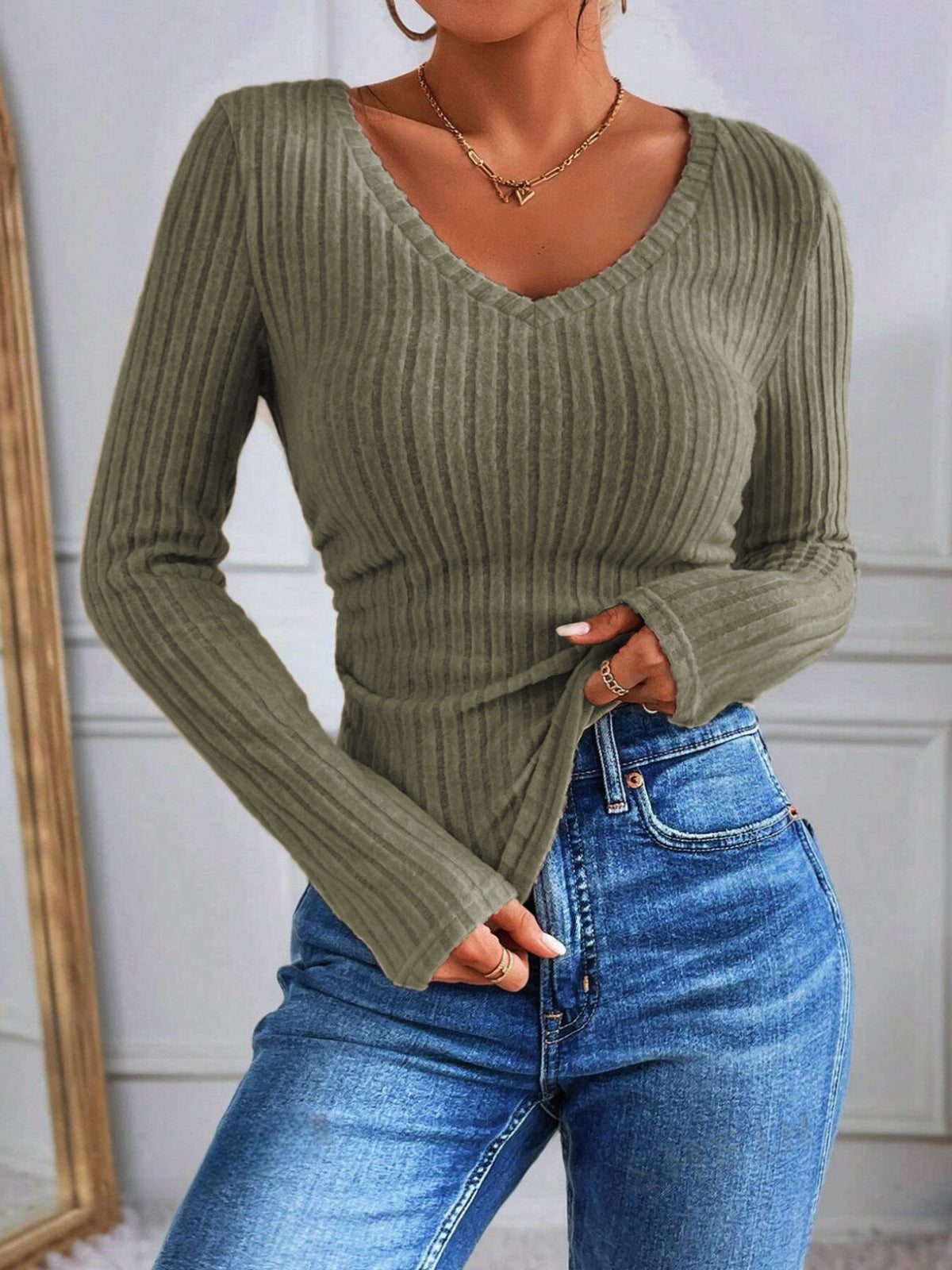 Krohn-e | Rippstrick-bluse mit V-ausschnitt Weich und Stilvoll Perfekt für Den Alltag