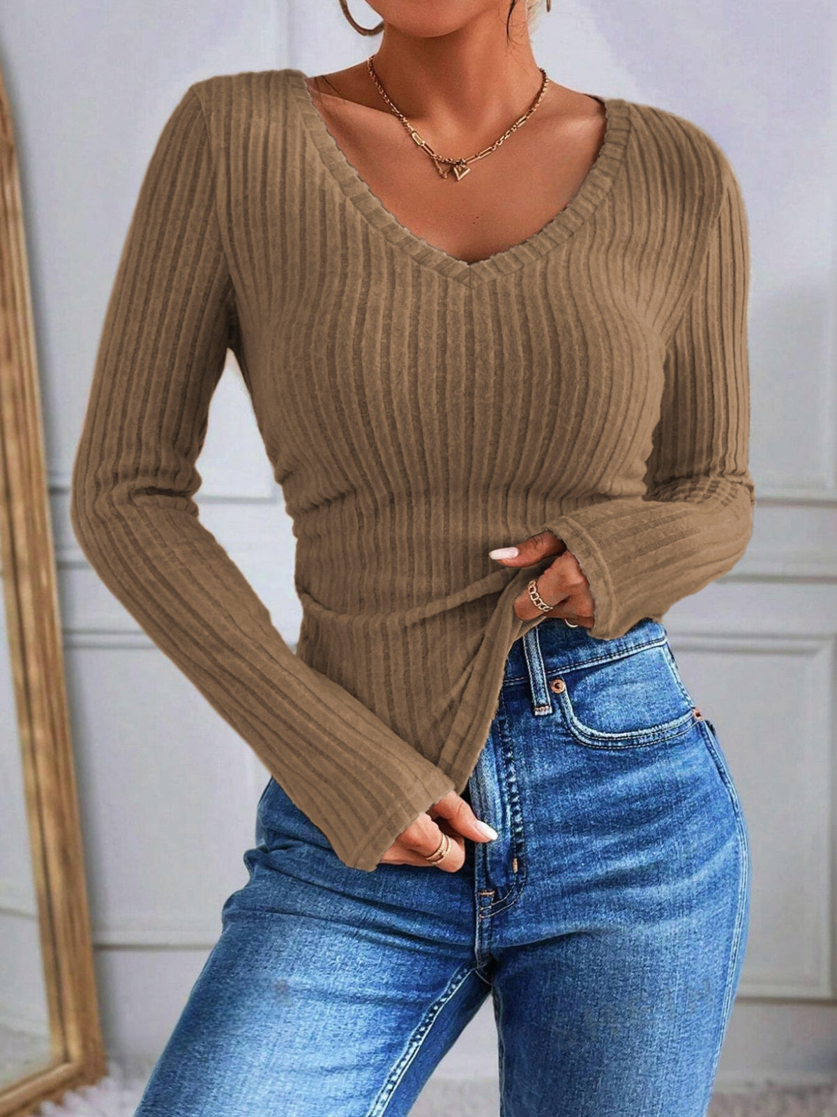 Krohn-e | Rippstrick-bluse mit V-ausschnitt Weich und Stilvoll Perfekt für Den Alltag
